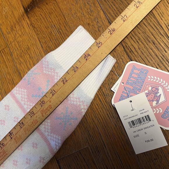 Hello Kitty and Friends Women Juniors Small Sweater Angel Intarsia Christmas $59 - Picture 14 of 16